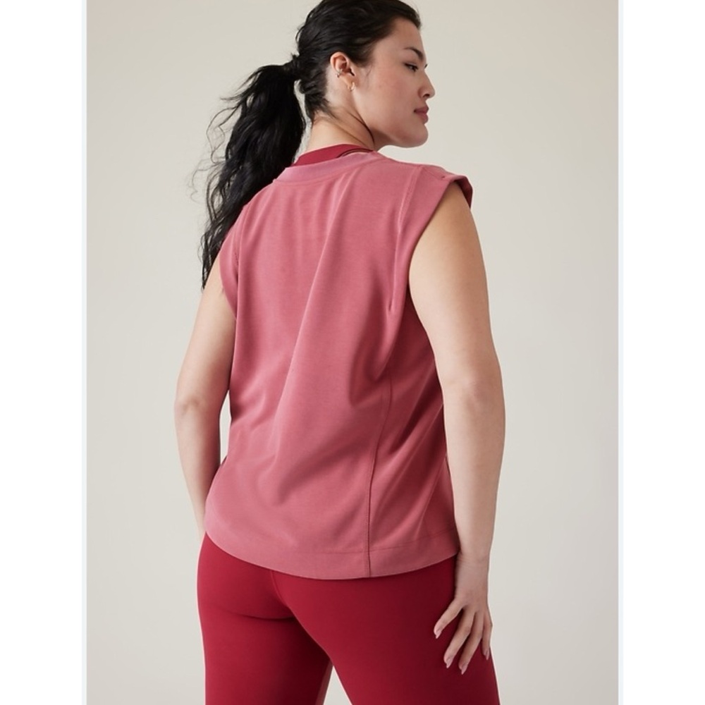 Athleta Sea Soft Tank Top in Berry Rose Large - Picture 4 of 7